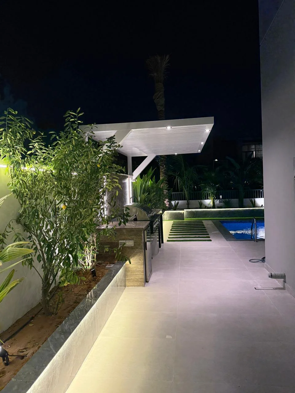 Lifenity Building Contracting - landscaping project 10